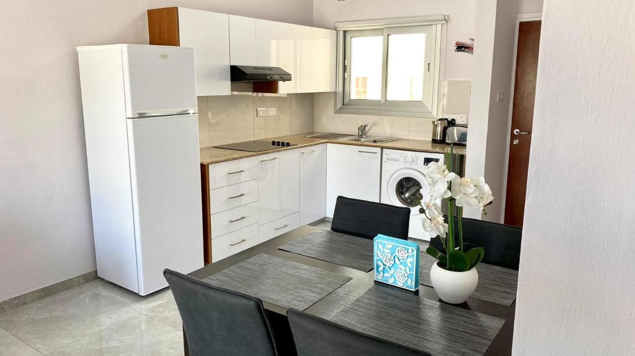Napa Court 2 Apartment Ayia Napa Ngoại thất bức ảnh